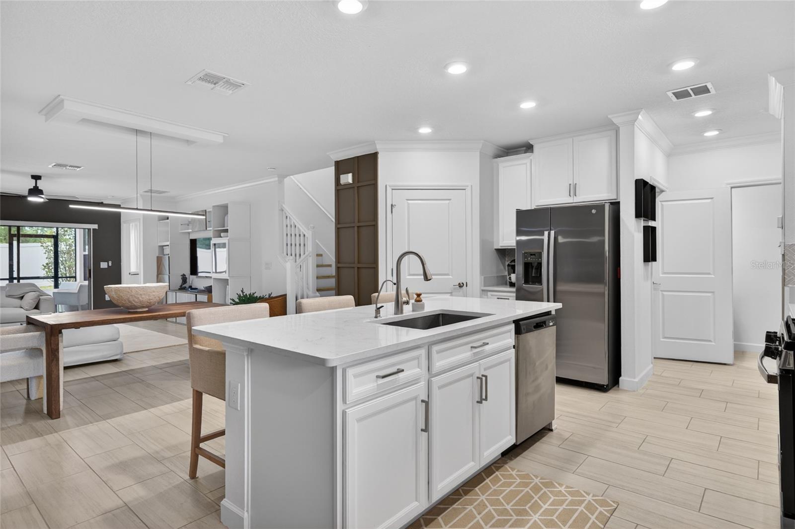 17554 HOLLY WELL AVE, WIMAUMA, FL, 33598