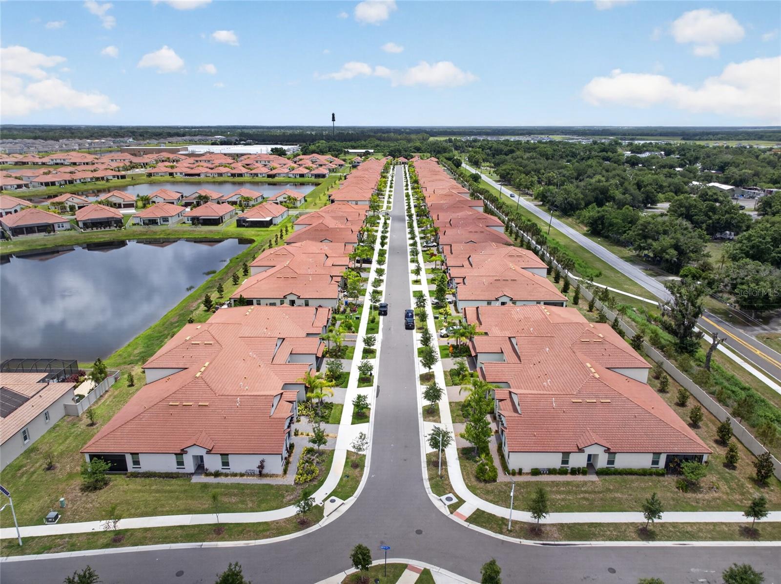 17554 HOLLY WELL AVE, WIMAUMA, FL, 33598