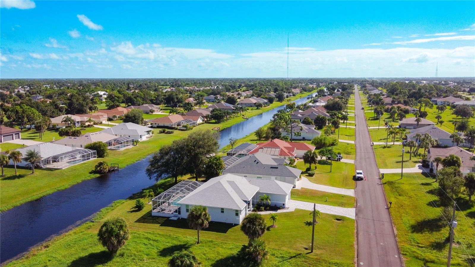 202 LONG MEADOW LN, ROTONDA WEST, FL, 33947