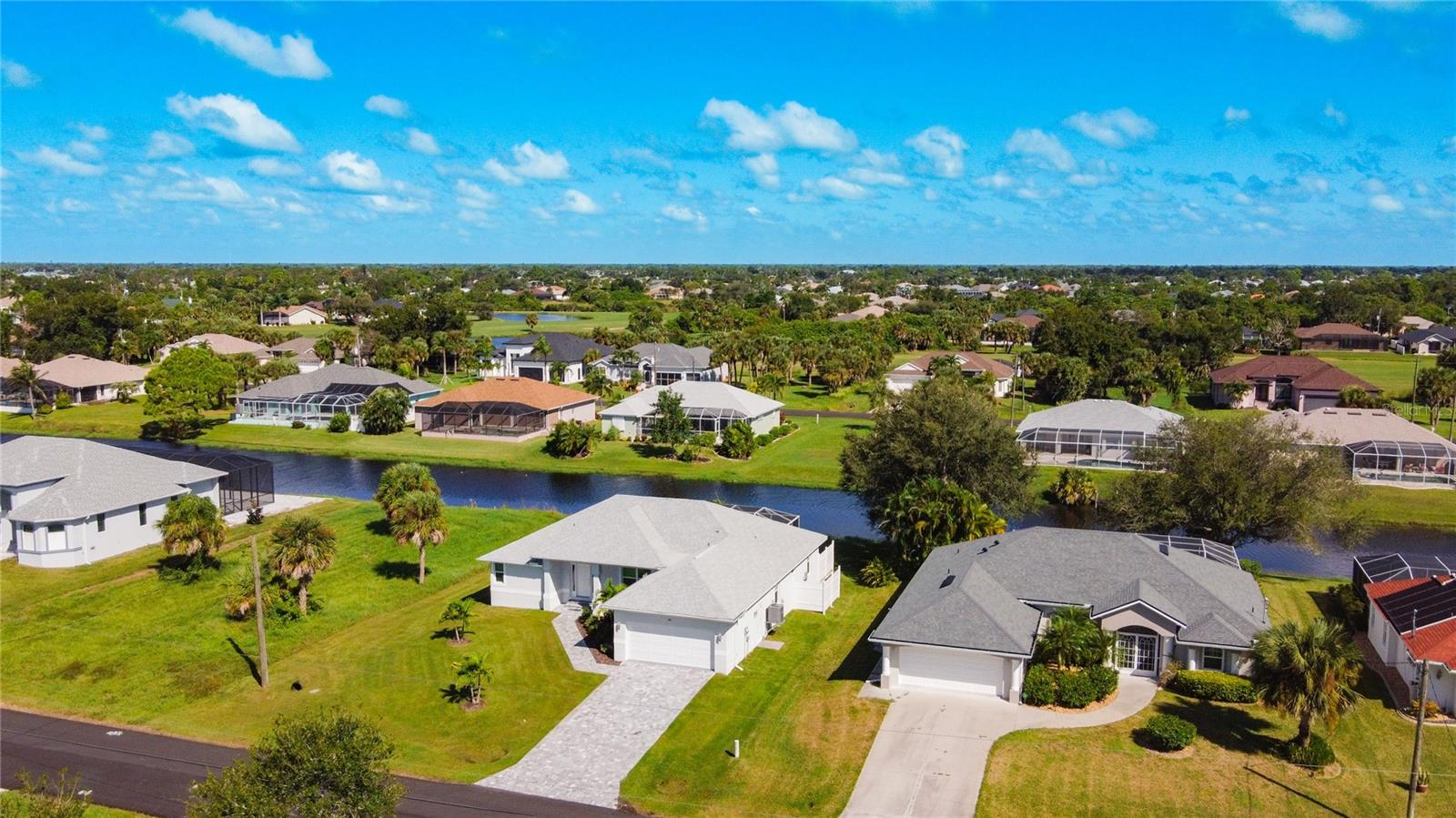 202 LONG MEADOW LN, ROTONDA WEST, FL, 33947