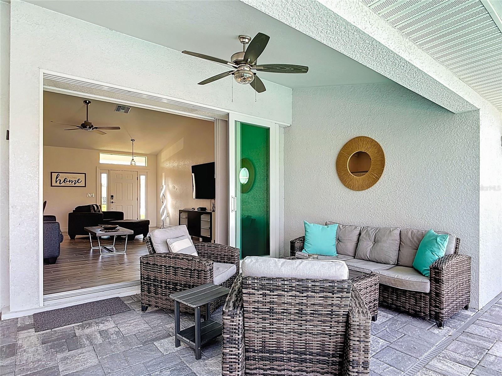 202 LONG MEADOW LN, ROTONDA WEST, FL, 33947