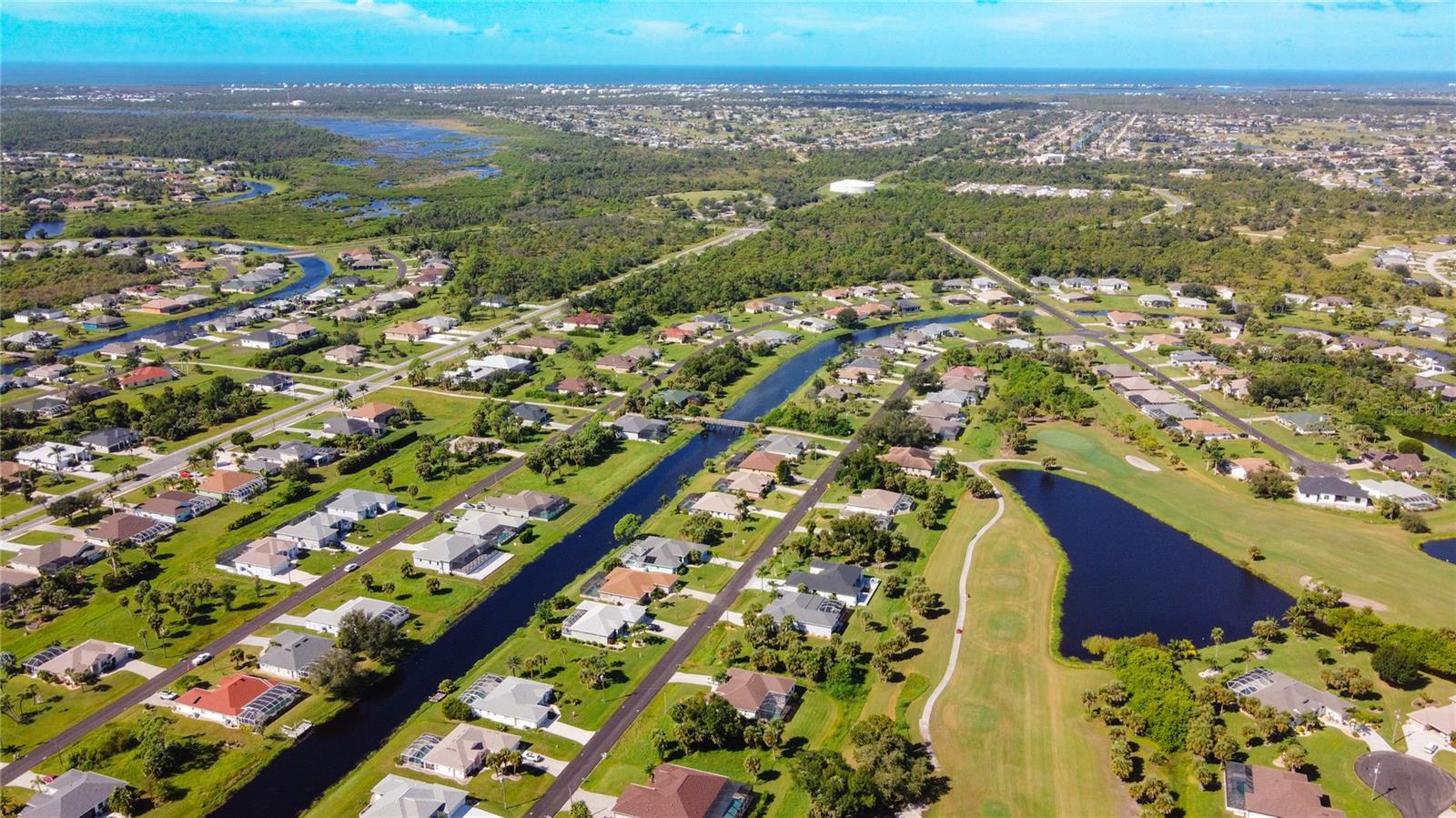 202 LONG MEADOW LN, ROTONDA WEST, FL, 33947