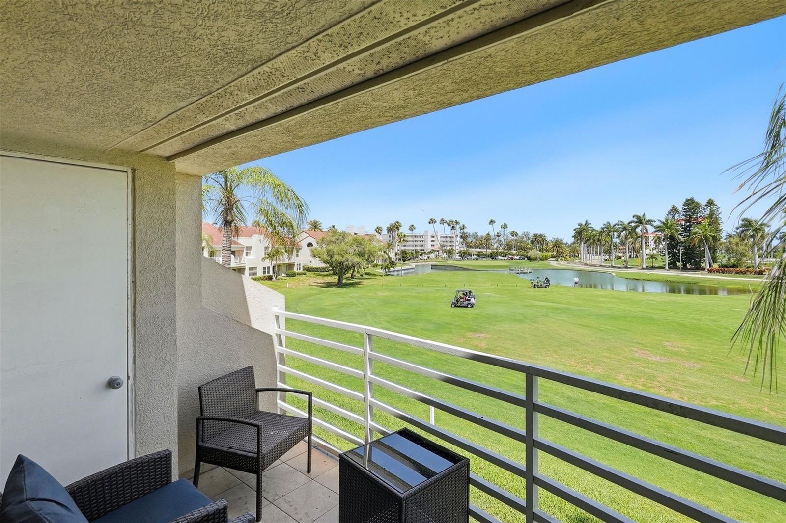 6020 BAHIA DEL MAR CIR #226, ST PETERSBURG, FL, 33715