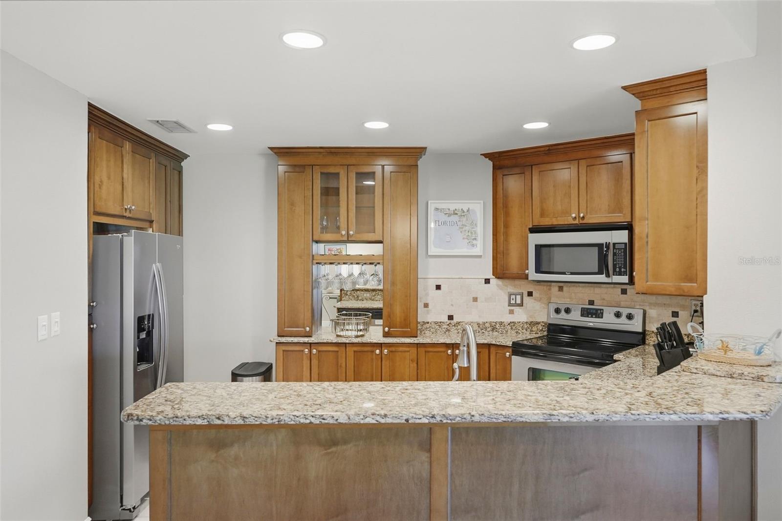 6020 BAHIA DEL MAR CIR #226, ST PETERSBURG, FL, 33715