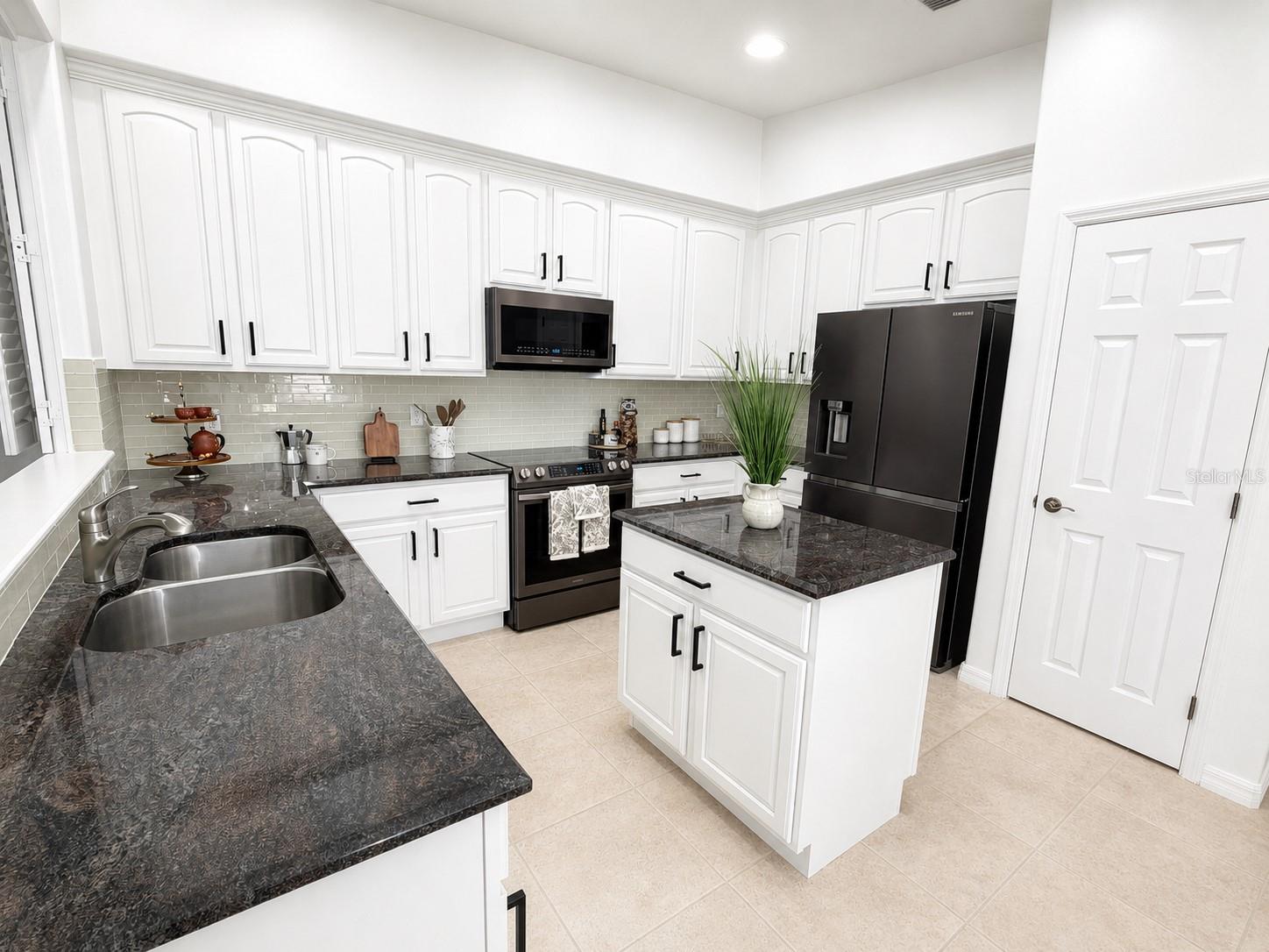 8766 THE ESPLANADE #23, ORLANDO, FL, 32836