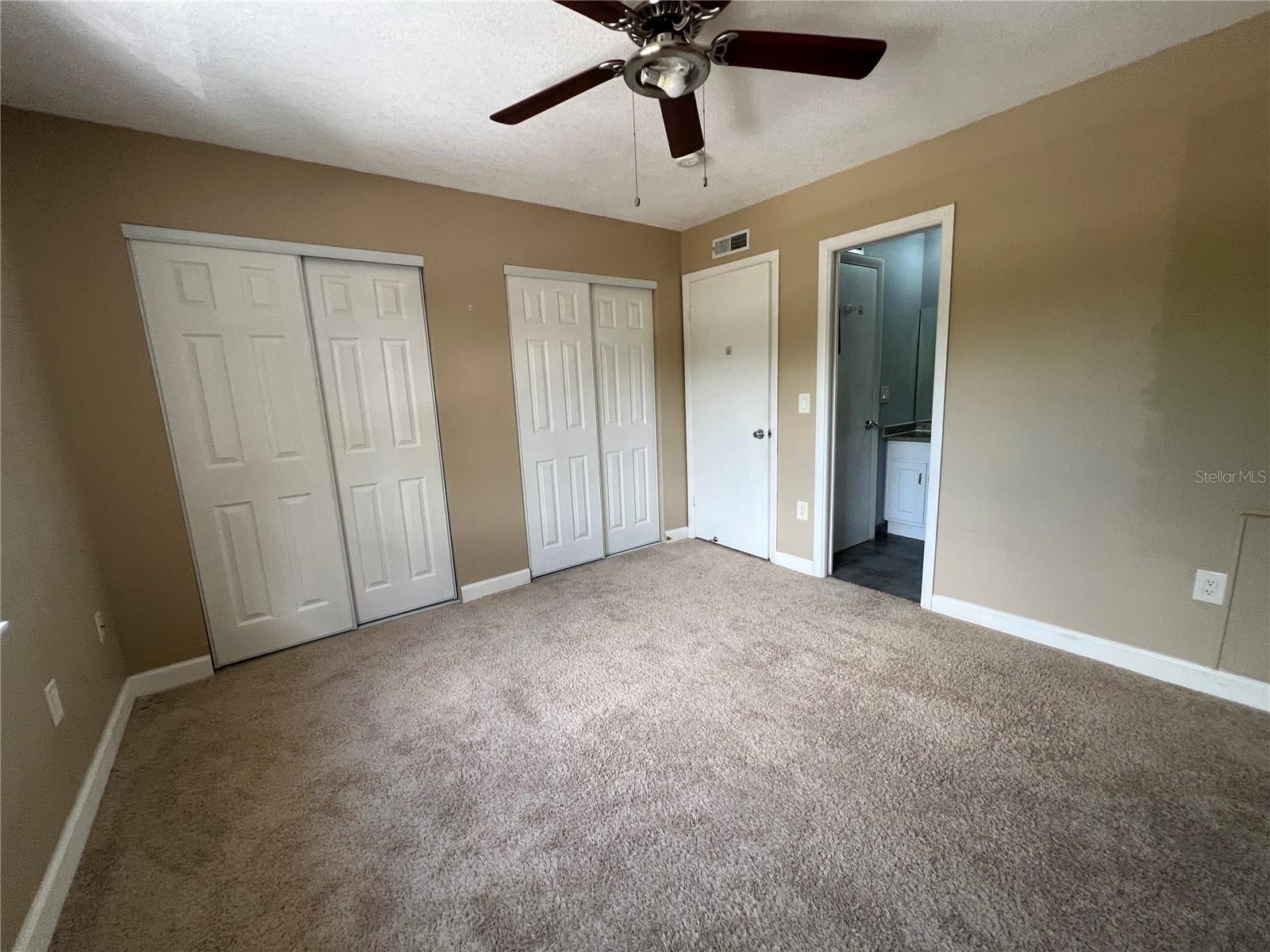 14402 REUTER STRASSE CIR #223, TAMPA, FL, 33613