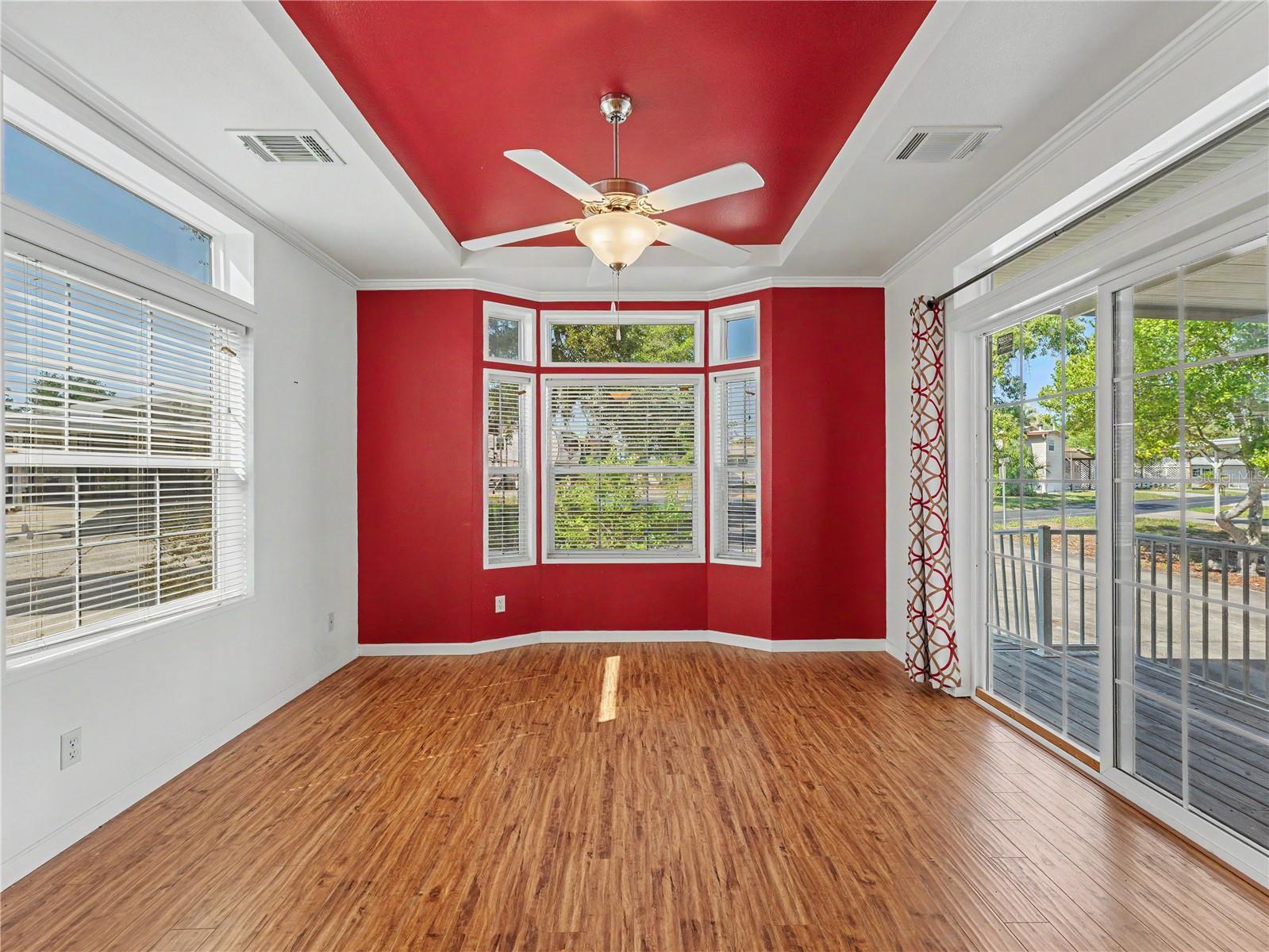 9504 GRAY FOX DR DR, WEEKI WACHEE, FL, 34613