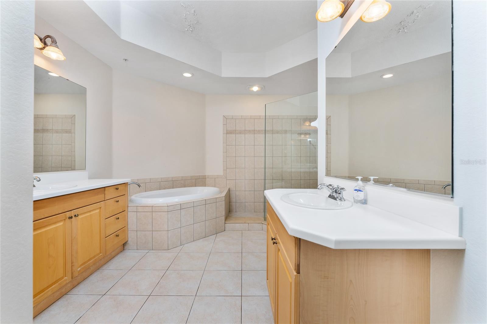 97 VIVANTE #9748, PUNTA GORDA, FL, 33950