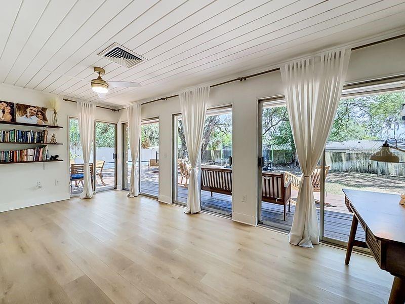 2303 W END AVE, LAKELAND, FL, 33803