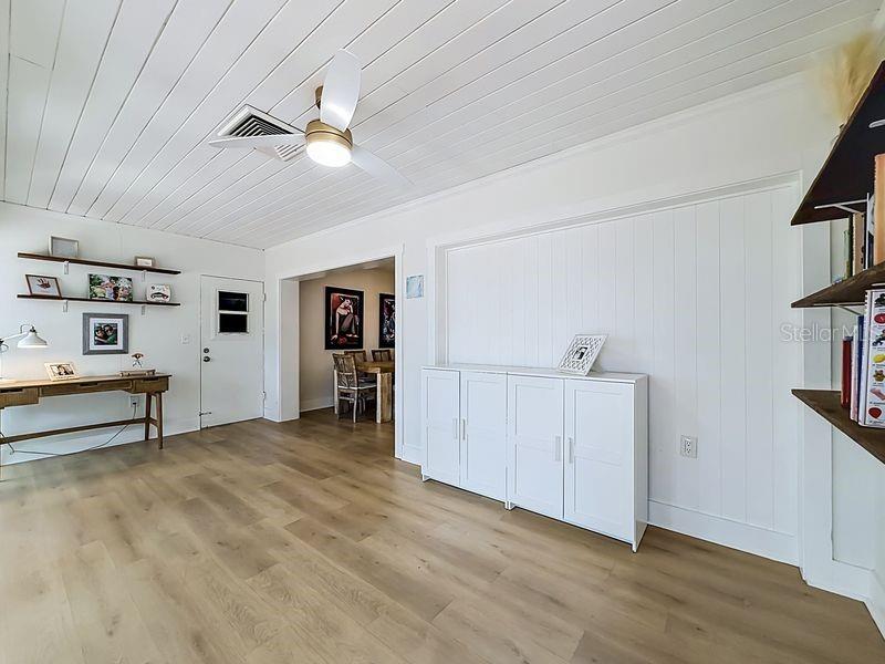 2303 W END AVE, LAKELAND, FL, 33803