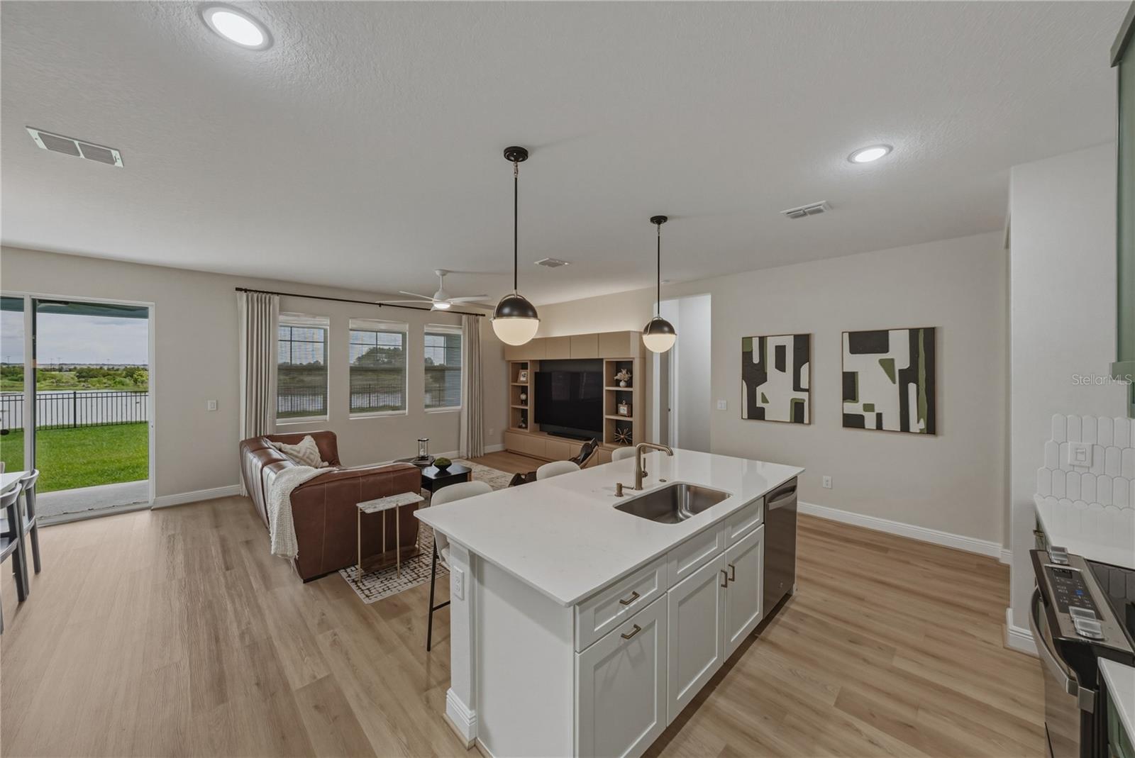 10368 FIELDSTONE MYRTLE WAY, SAN ANTONIO, FL, 33576