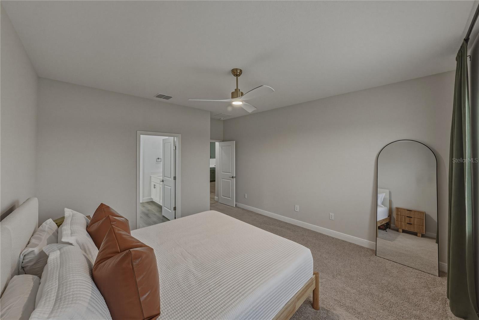10368 FIELDSTONE MYRTLE WAY, SAN ANTONIO, FL, 33576