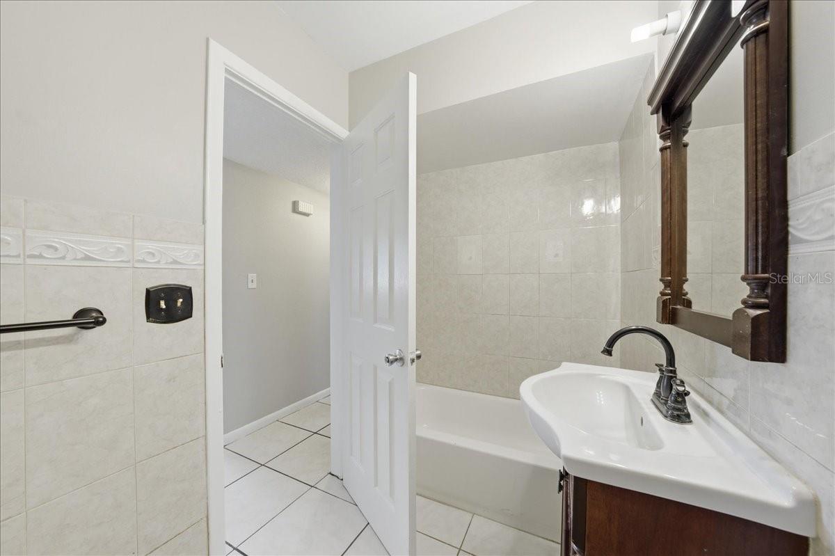 15005 MONET DR, TAMPA, FL, 33613