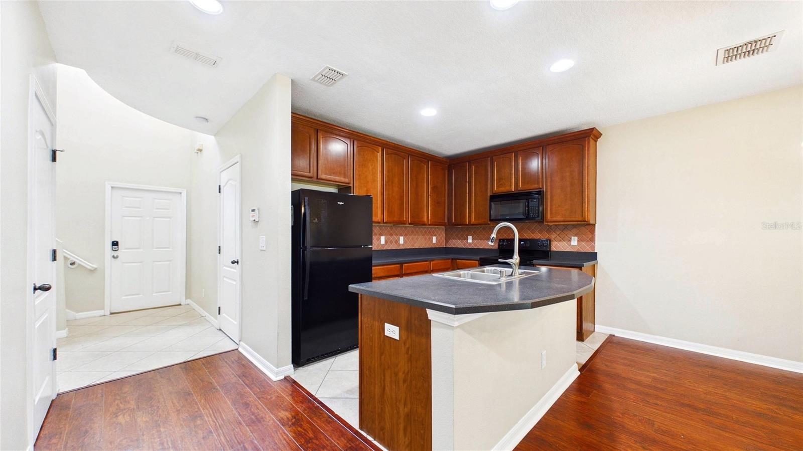 13128 LOGAN CAPTIVA LN, GIBSONTON, FL, 33534