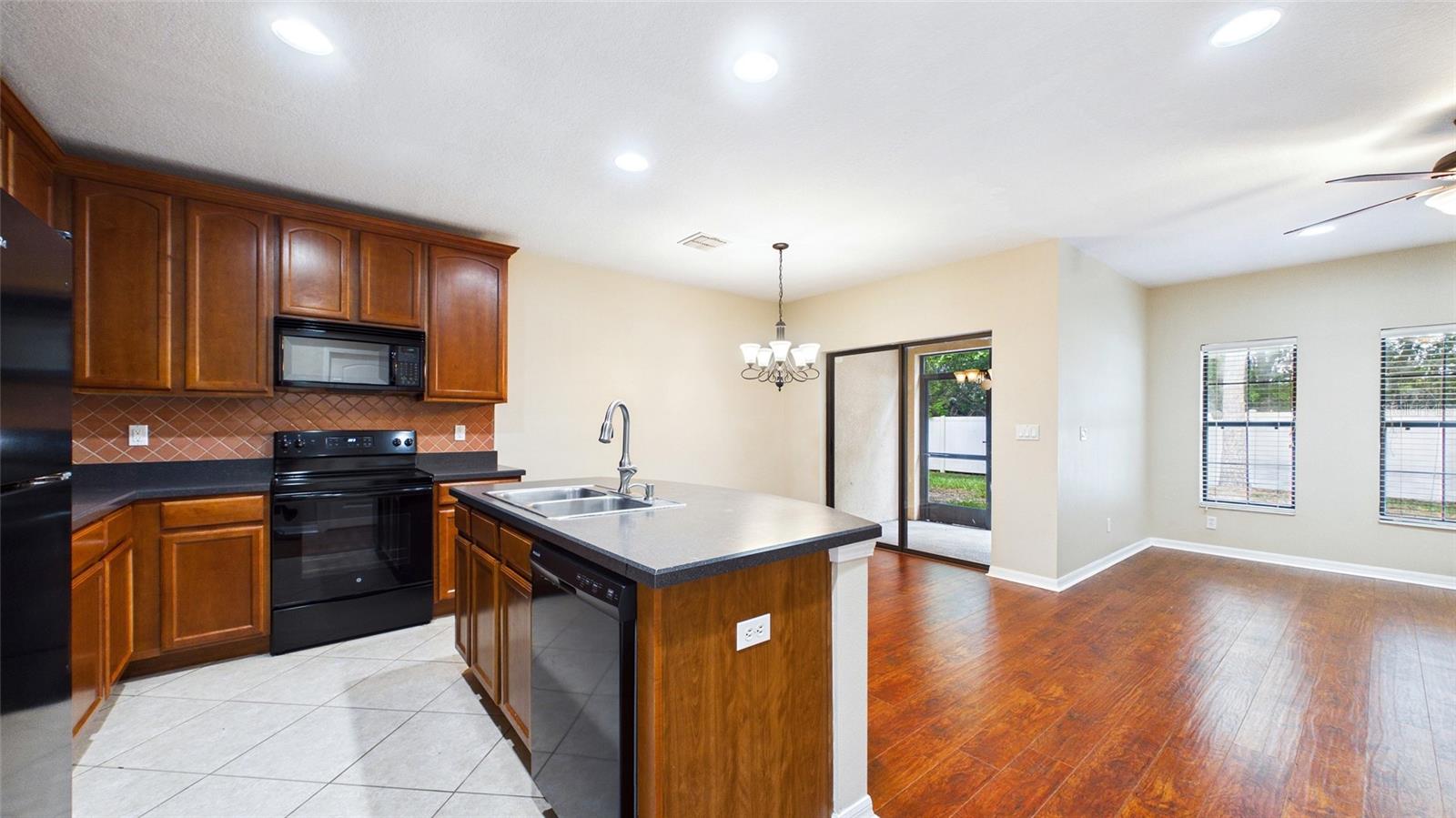 13128 LOGAN CAPTIVA LN, GIBSONTON, FL, 33534