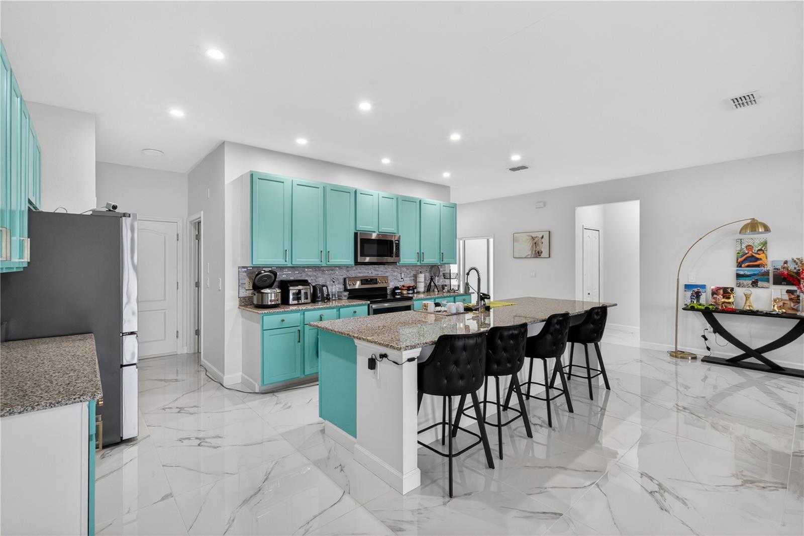 2530 SAND GABLES TRL, BRADENTON, FL, 34208