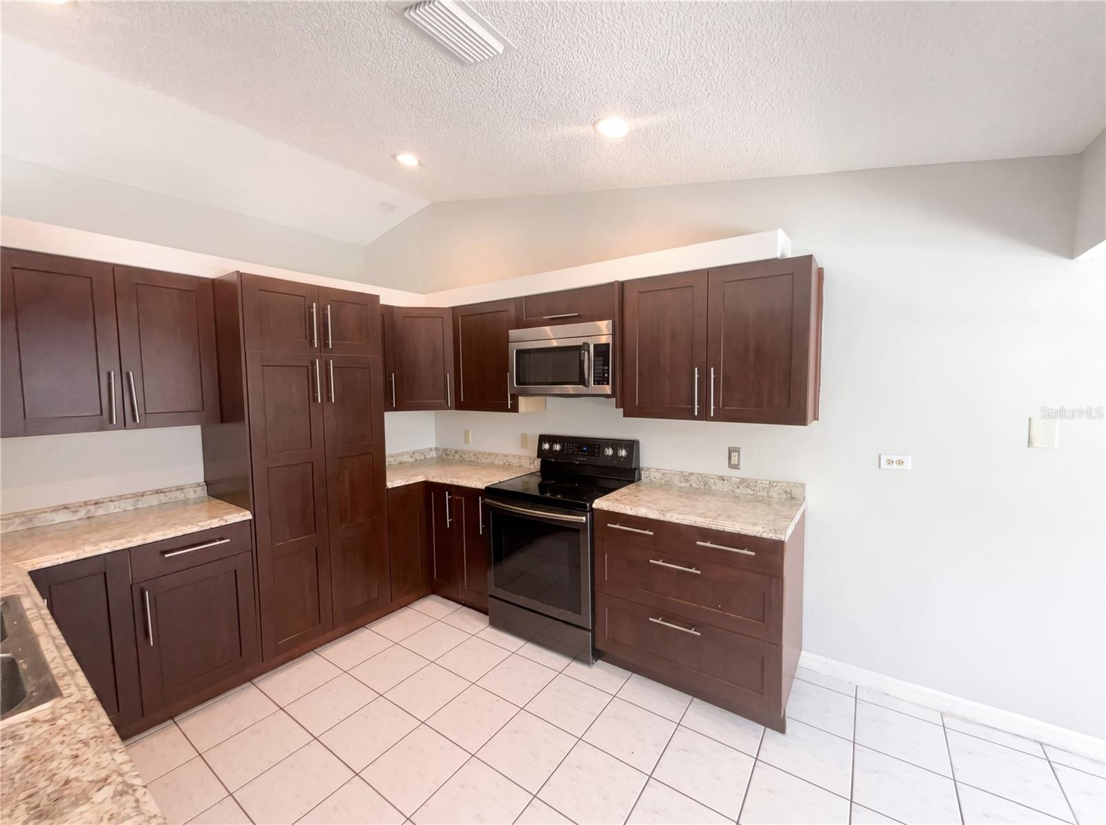 1750 EVERGREEN CT, KISSIMMEE, FL, 34746