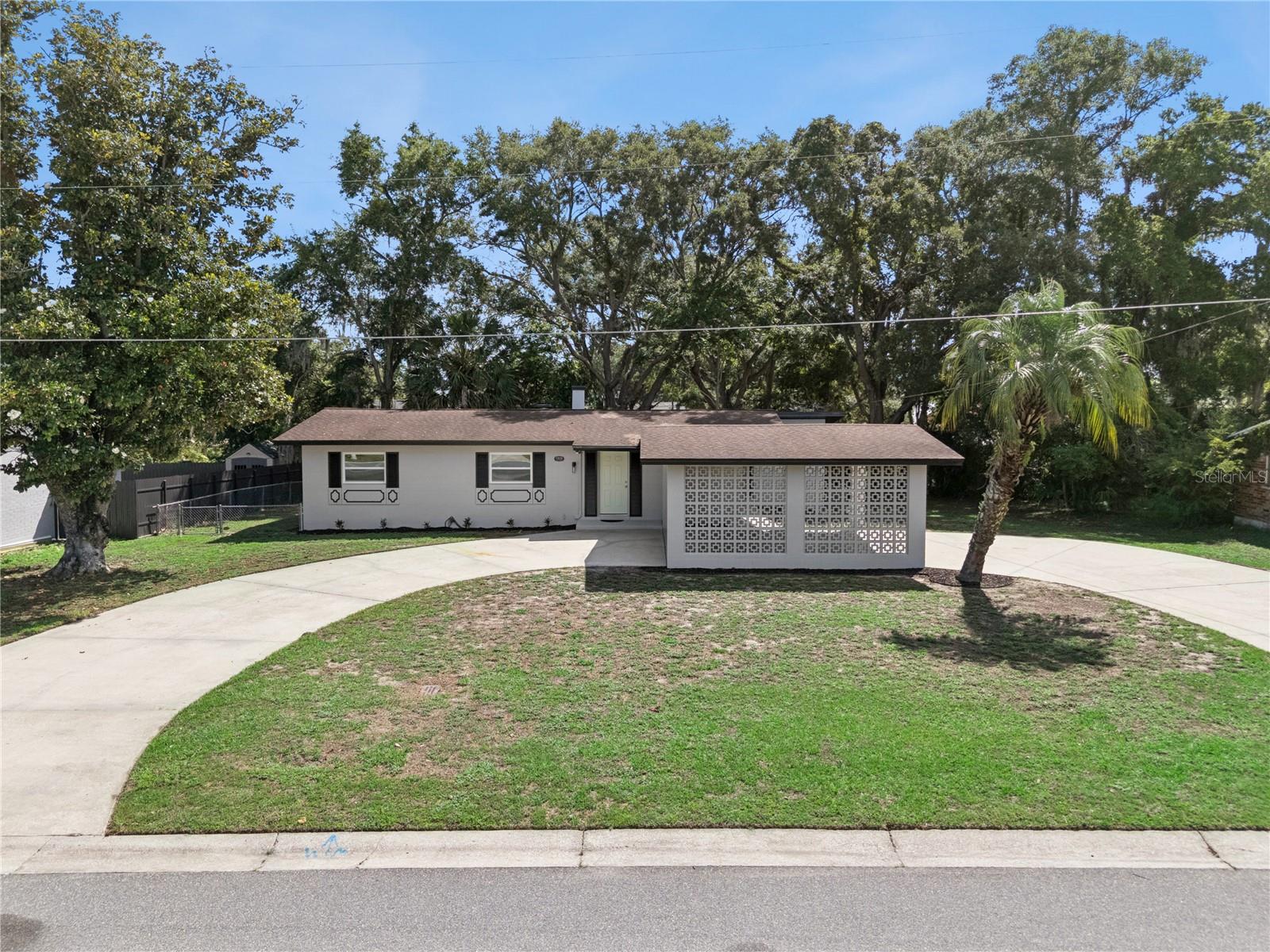 1310 LEE CT, LEESBURG, FL, 34748
