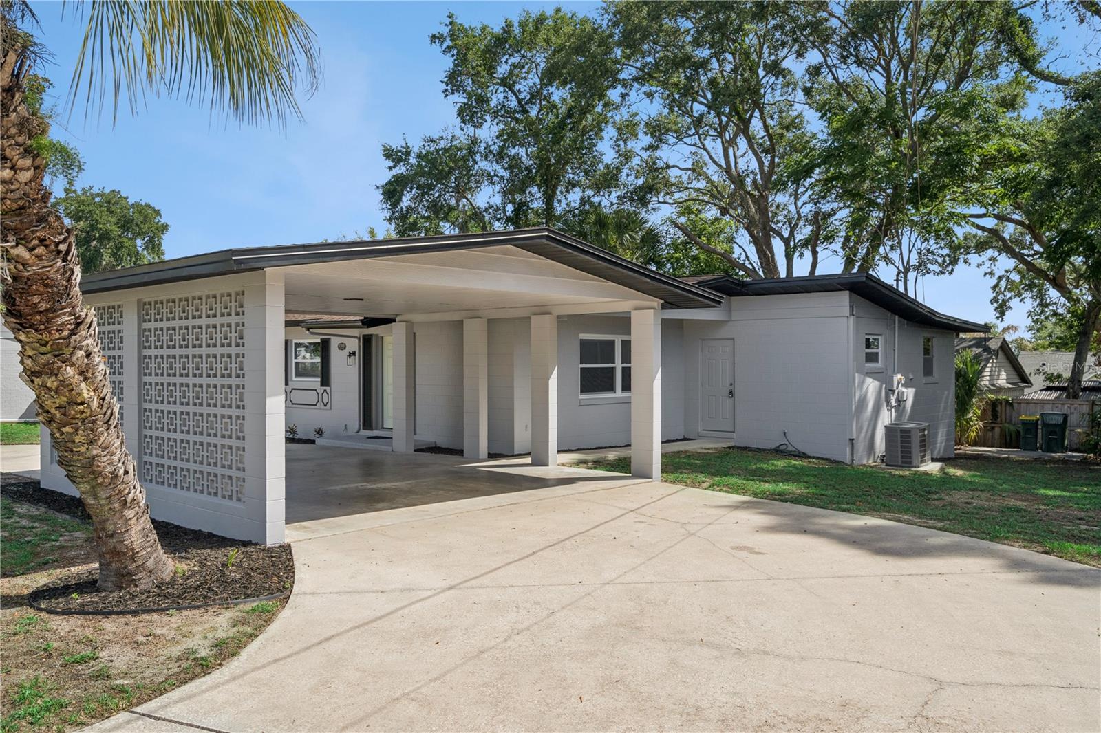 1310 LEE CT, LEESBURG, FL, 34748