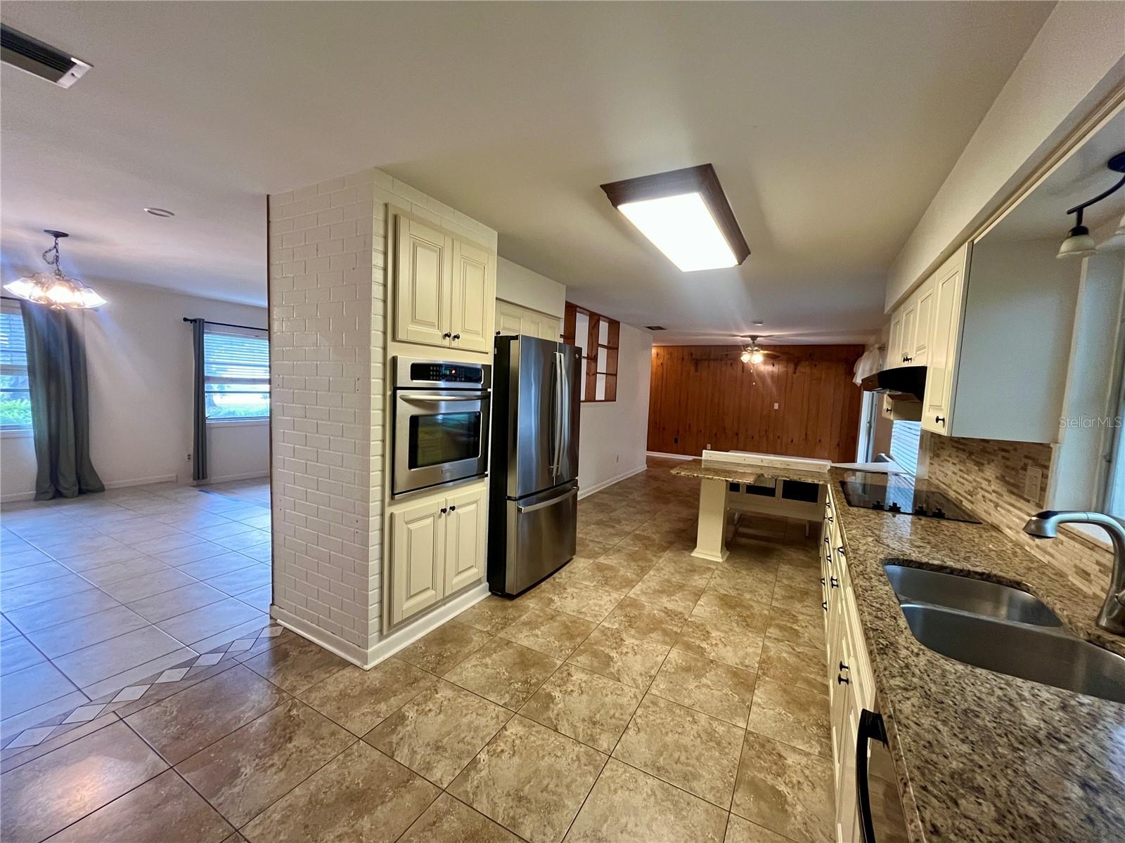 58 ARNONI DR, DUNEDIN, FL, 34698