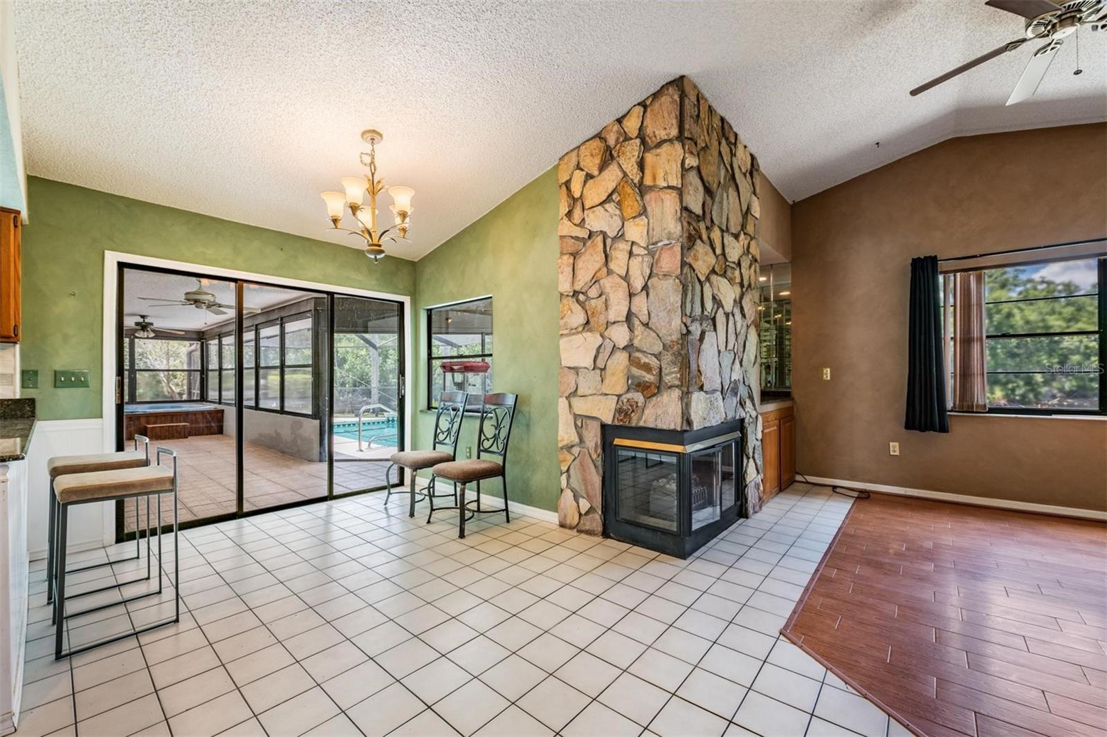 3817 NICHOLAS CT, TARPON SPRINGS, FL, 34688