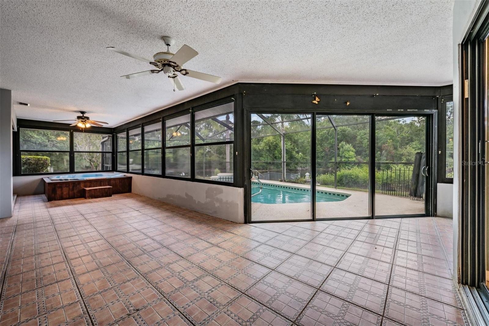3817 NICHOLAS CT, TARPON SPRINGS, FL, 34688
