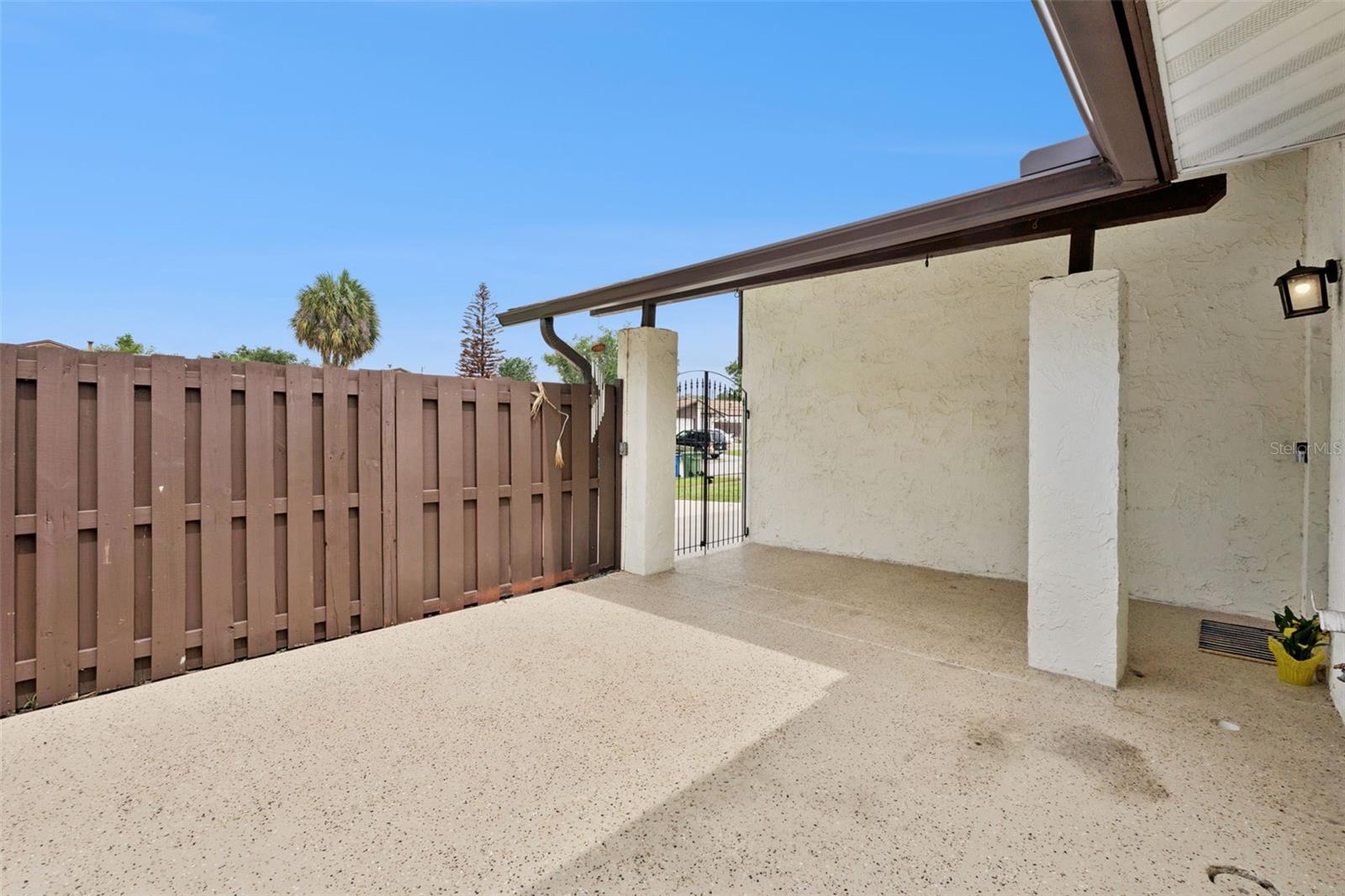 2026 KINGS XING SW, WINTER HAVEN, FL, 33880