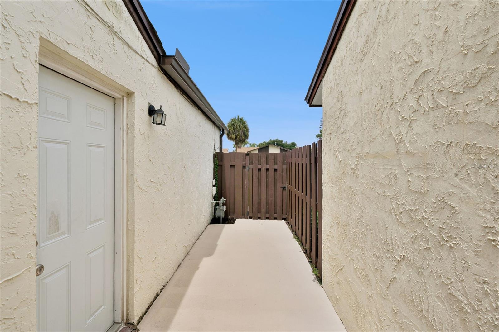2026 KINGS XING SW, WINTER HAVEN, FL, 33880