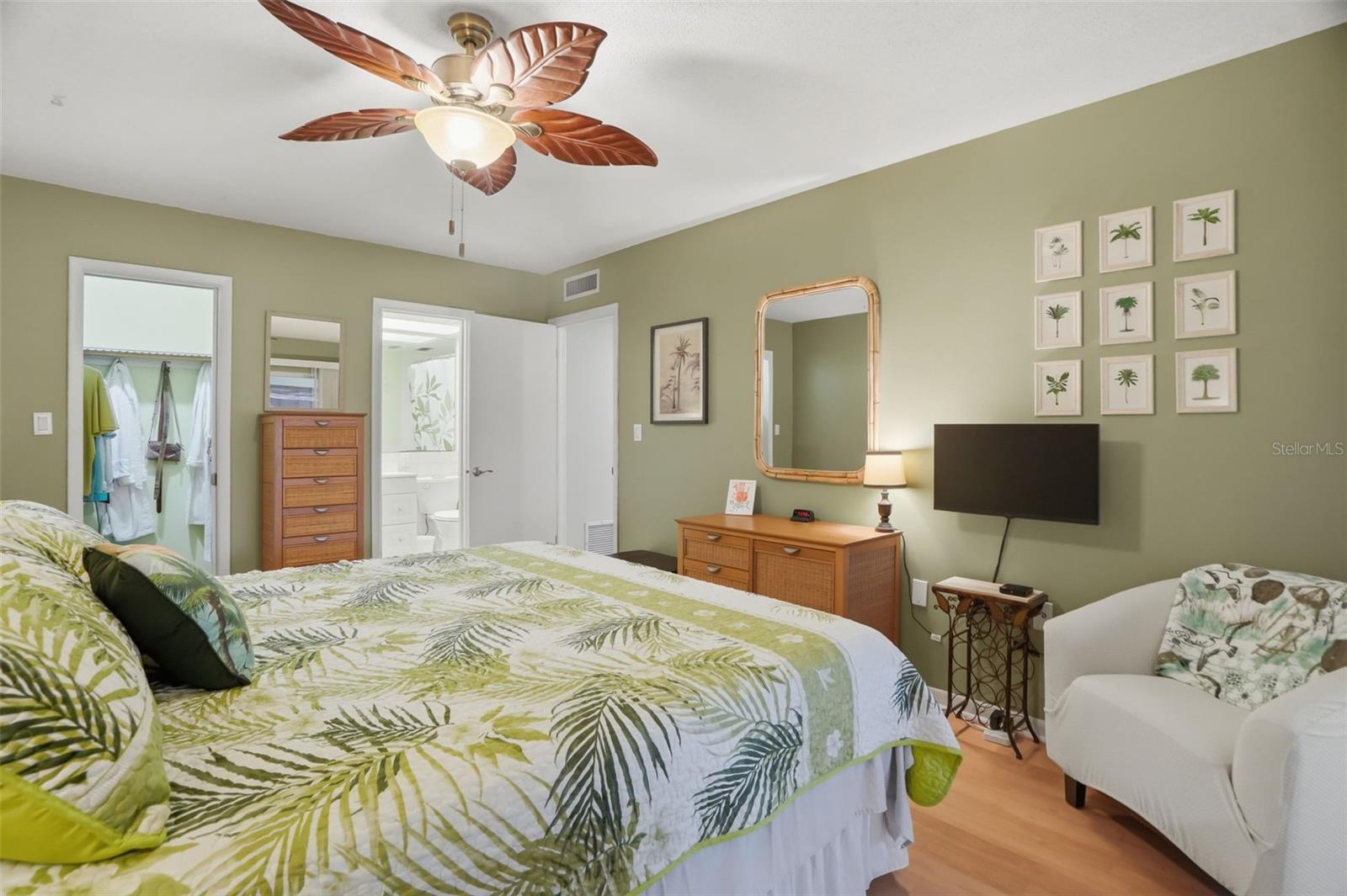 5108 AMULET DR #205, NEW PORT RICHEY, FL, 34652