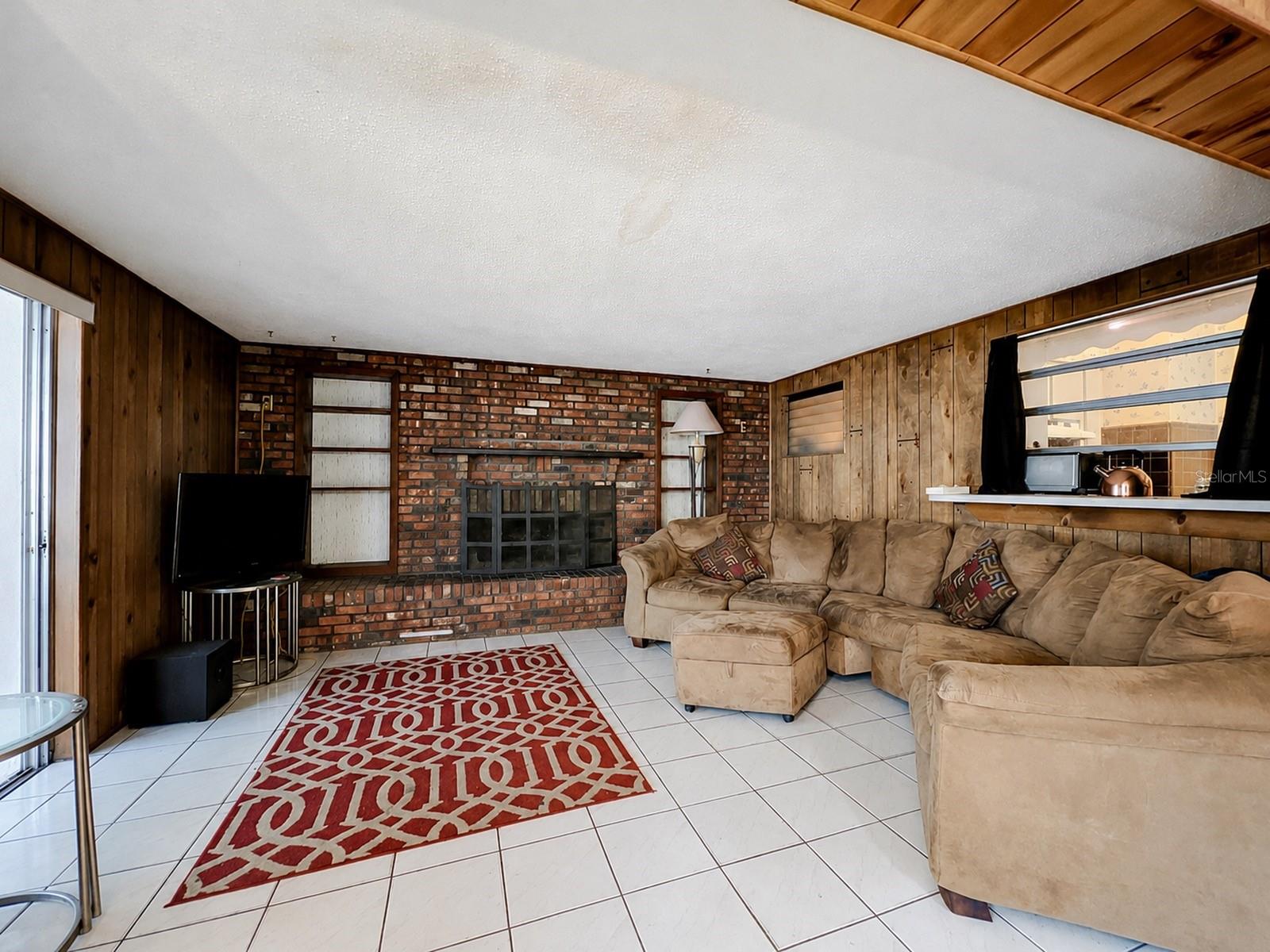 4001 BRINELL AVE, ORLANDO, FL, 32808