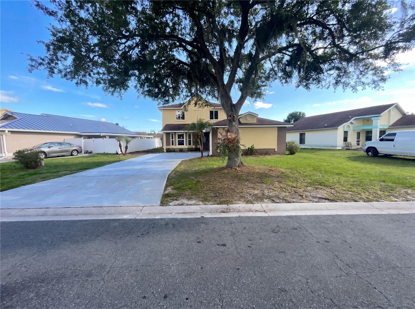 147 CORALWOOD CIR, KISSIMMEE, FL, 34743