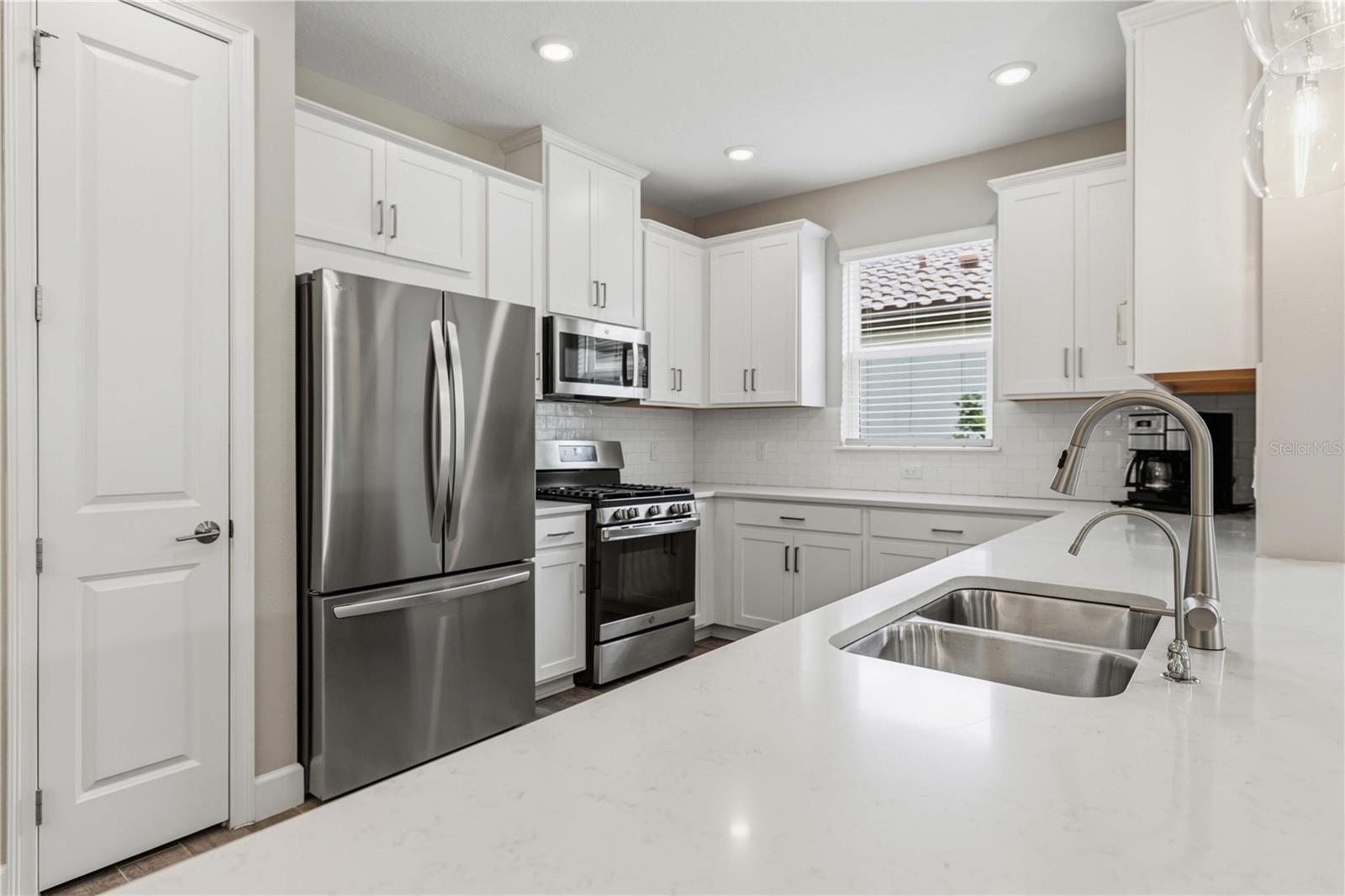 6242 GRANDVIEW HILL CT, BRADENTON, FL, 34203