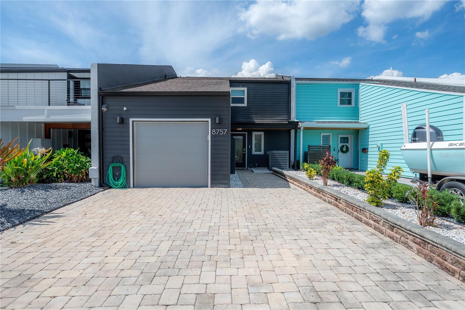 8757 BAY POINTE DR, TAMPA, FL, 33615