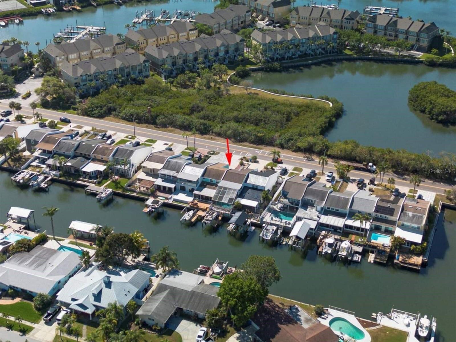 8757 BAY POINTE DR, TAMPA, FL, 33615