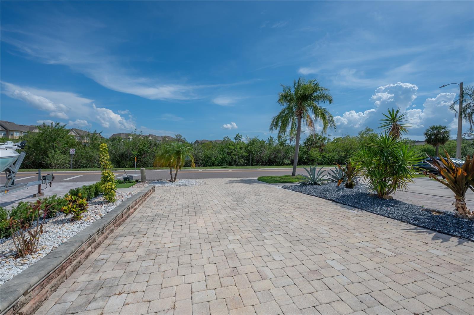 8757 BAY POINTE DR, TAMPA, FL, 33615
