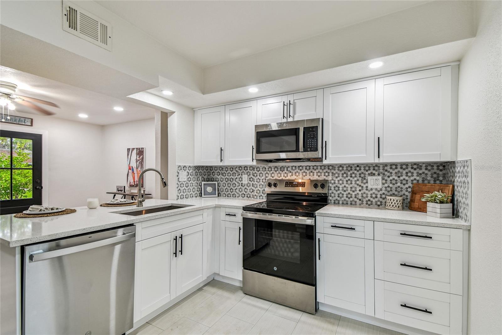 7242 OELSNER ST, NEW PORT RICHEY, FL, 34652