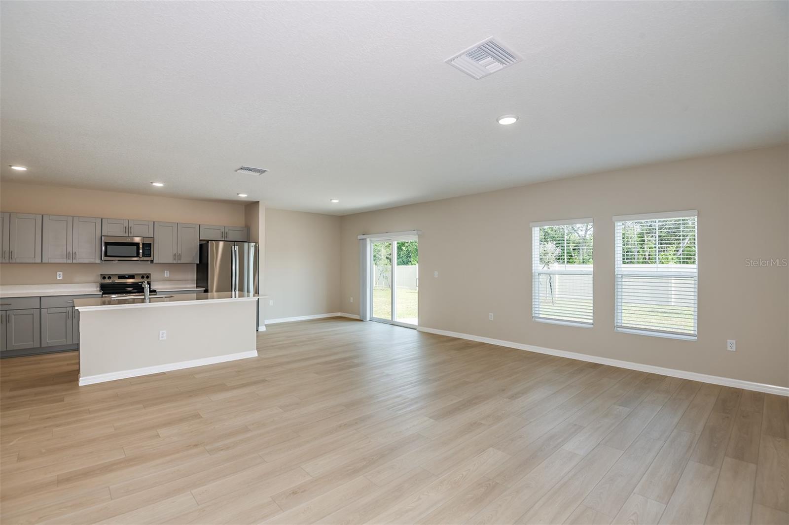 9110 BELLEVIEW FOREST PASS, DADE CITY, FL, 33525