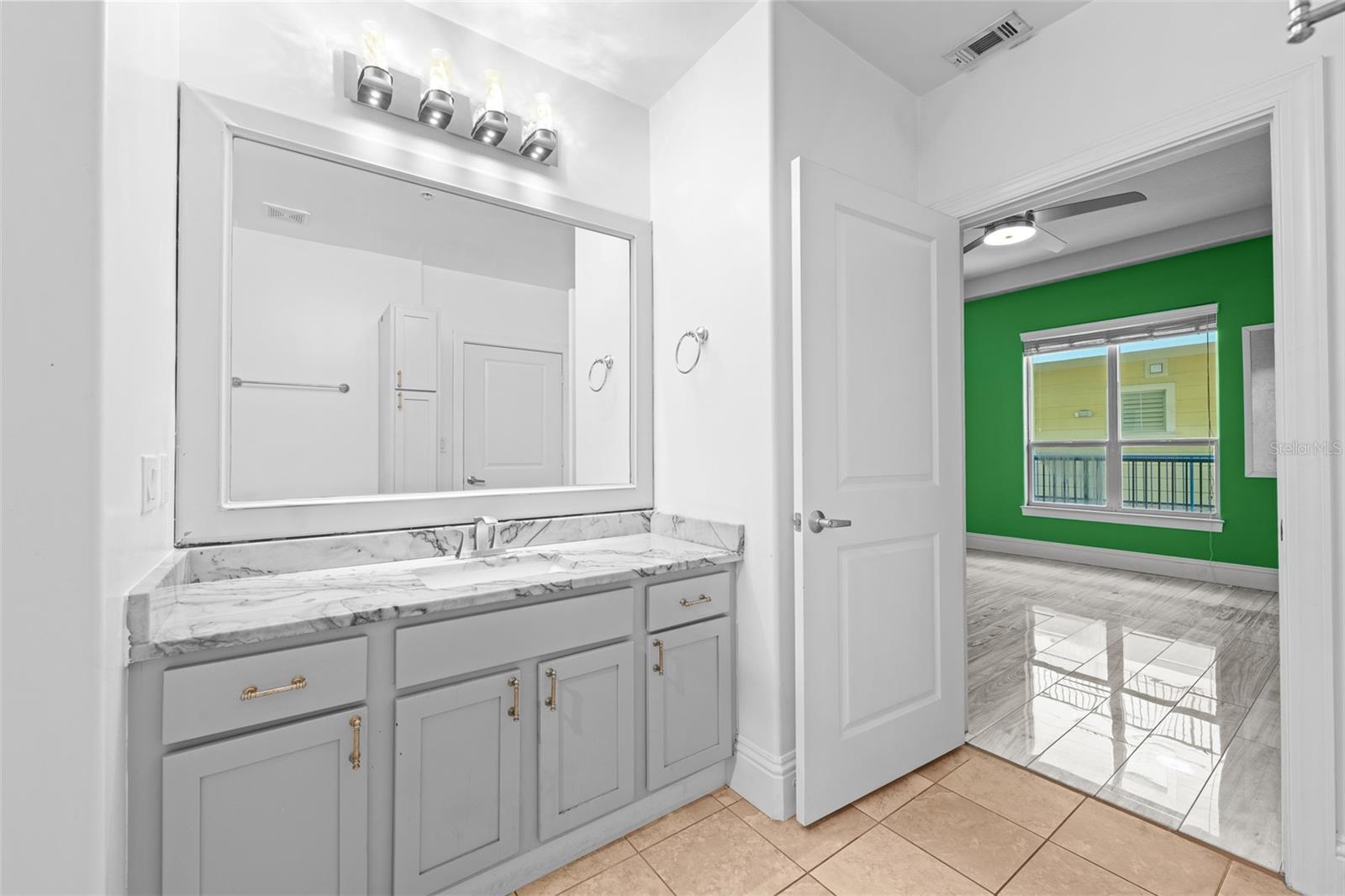 509 W BAY ST #305, TAMPA, FL, 33606