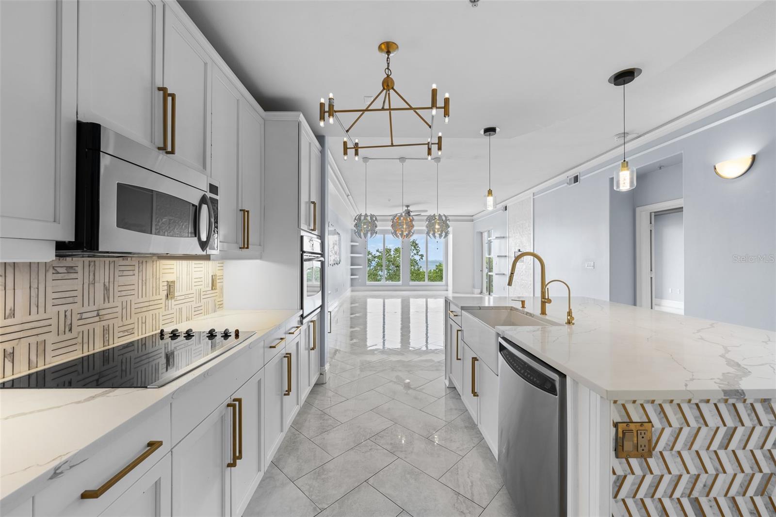 509 W BAY ST #305, TAMPA, FL, 33606