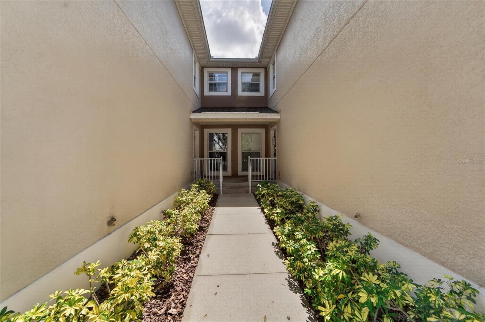 2028 KINGS PALACE DR #2028, RIVERVIEW, FL, 33578