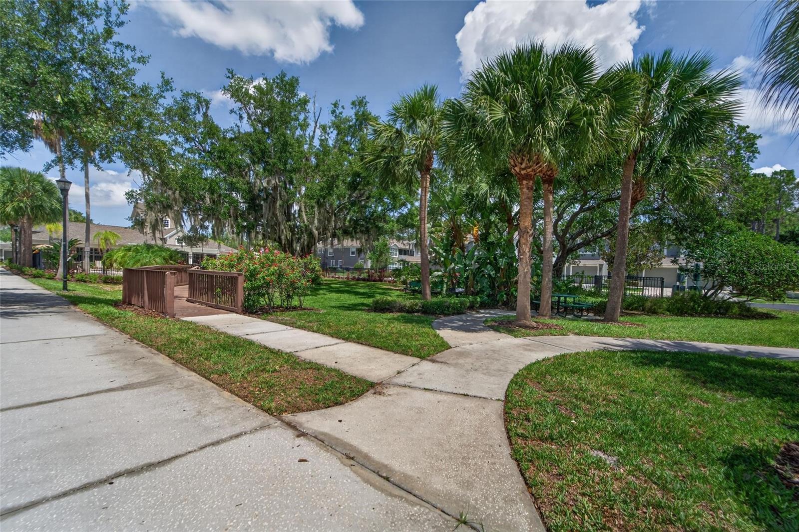 2028 KINGS PALACE DR #2028, RIVERVIEW, FL, 33578