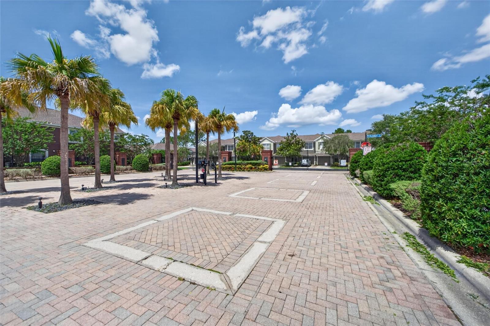 2028 KINGS PALACE DR #2028, RIVERVIEW, FL, 33578