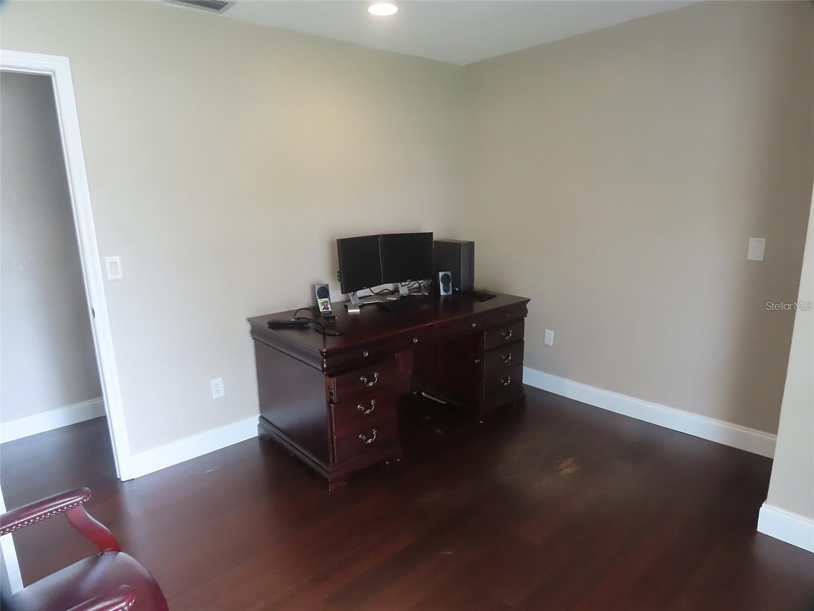 657 MAITLAND AVE, ALTAMONTE SPRINGS, FL, 32701