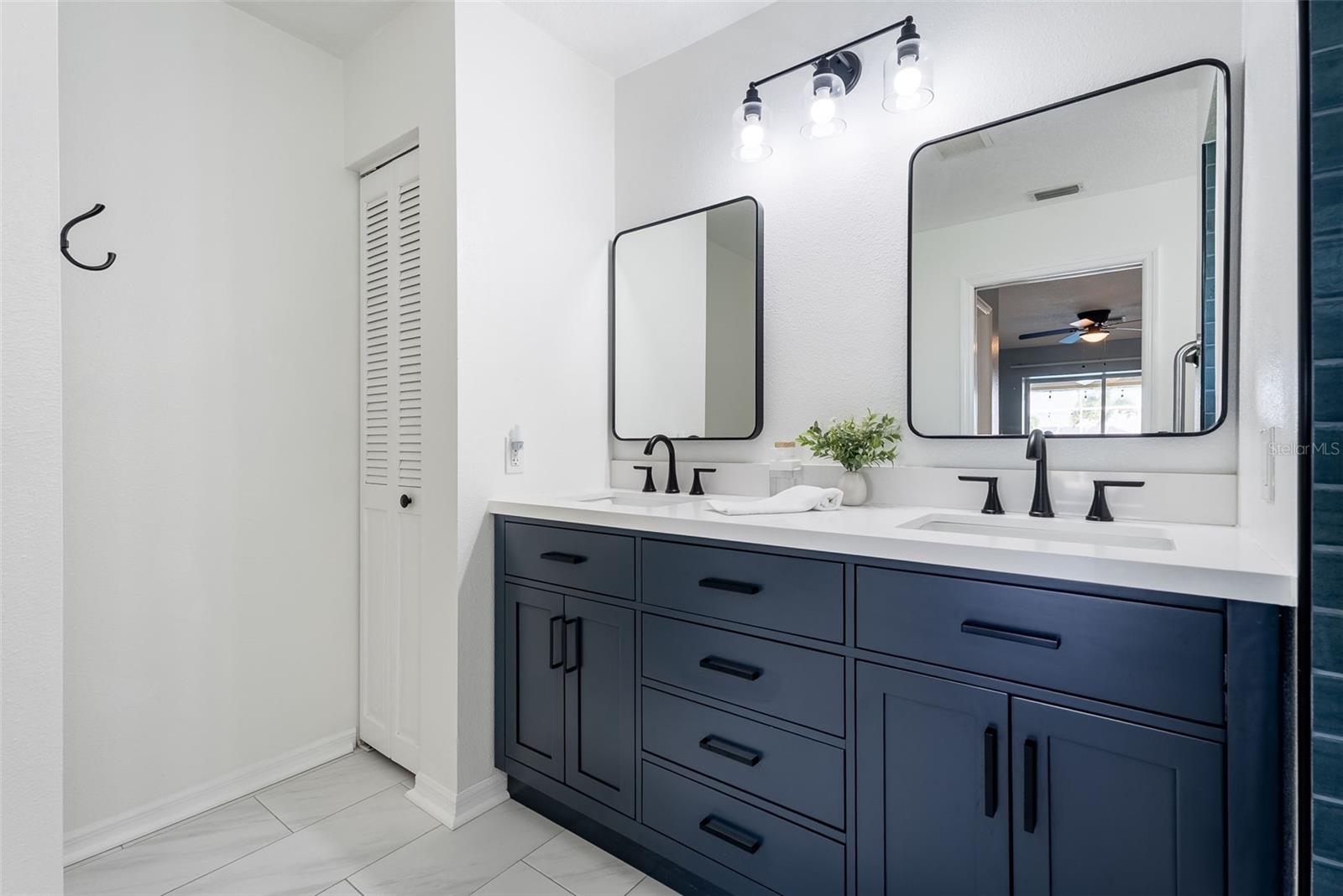 176 MARK TWAIN LN, ROTONDA WEST, FL, 33947