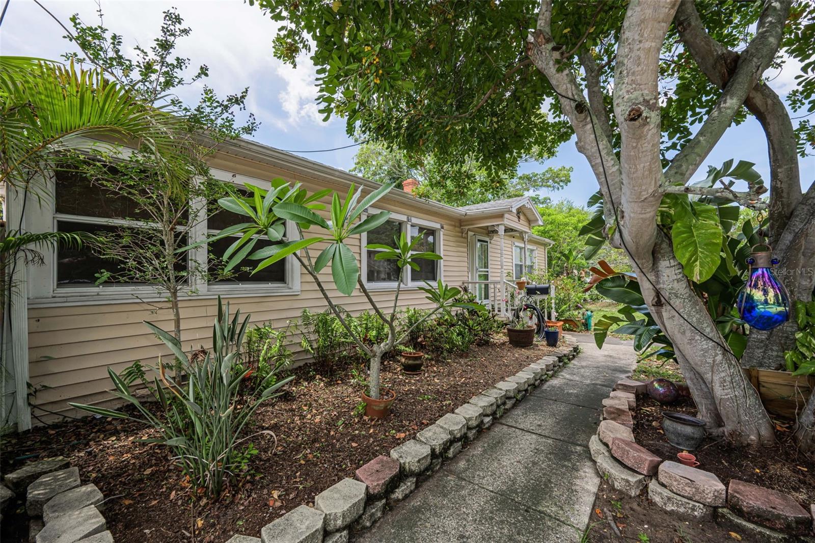 4994 17TH AVE N, ST PETERSBURG, FL, 33710