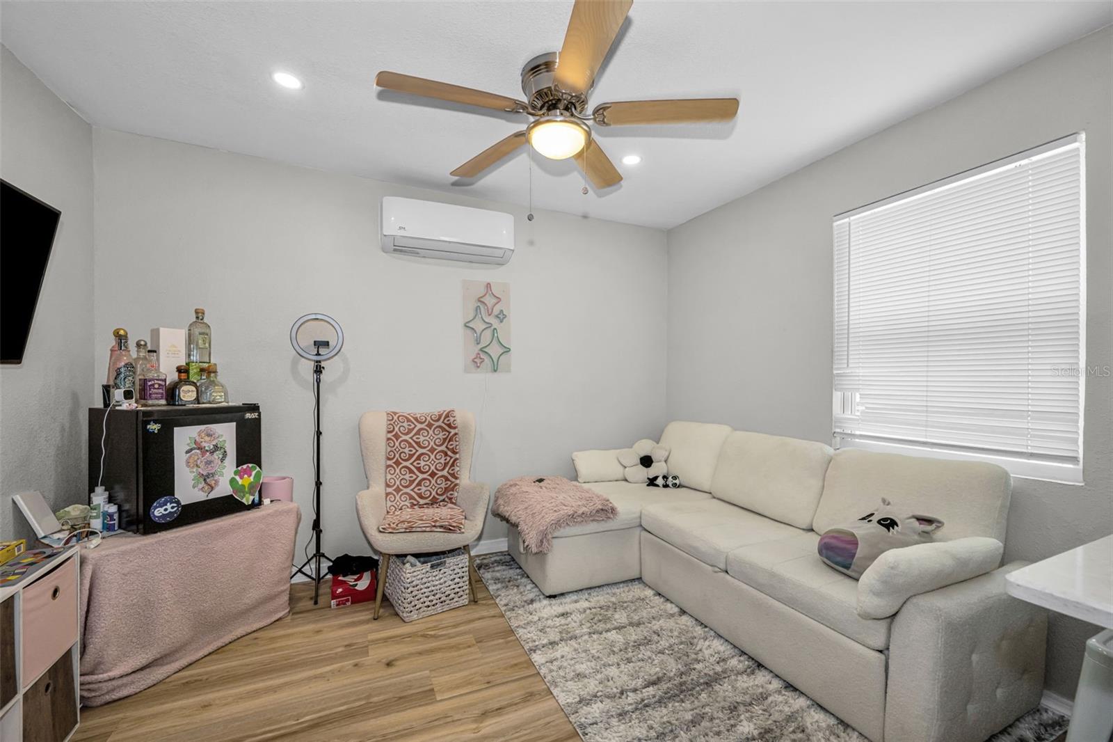 4994 17TH AVE N, ST PETERSBURG, FL, 33710