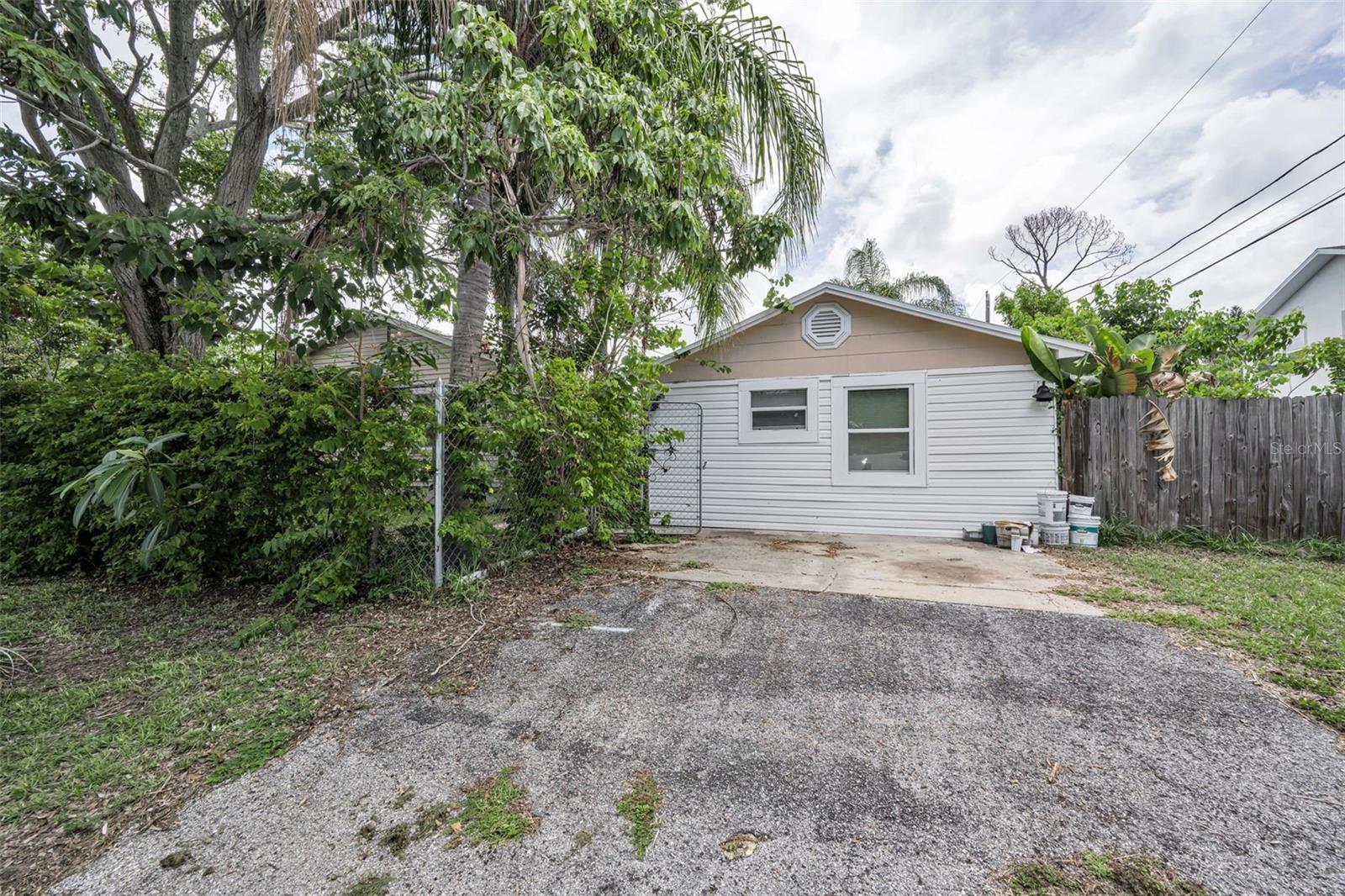 4994 17TH AVE N, ST PETERSBURG, FL, 33710