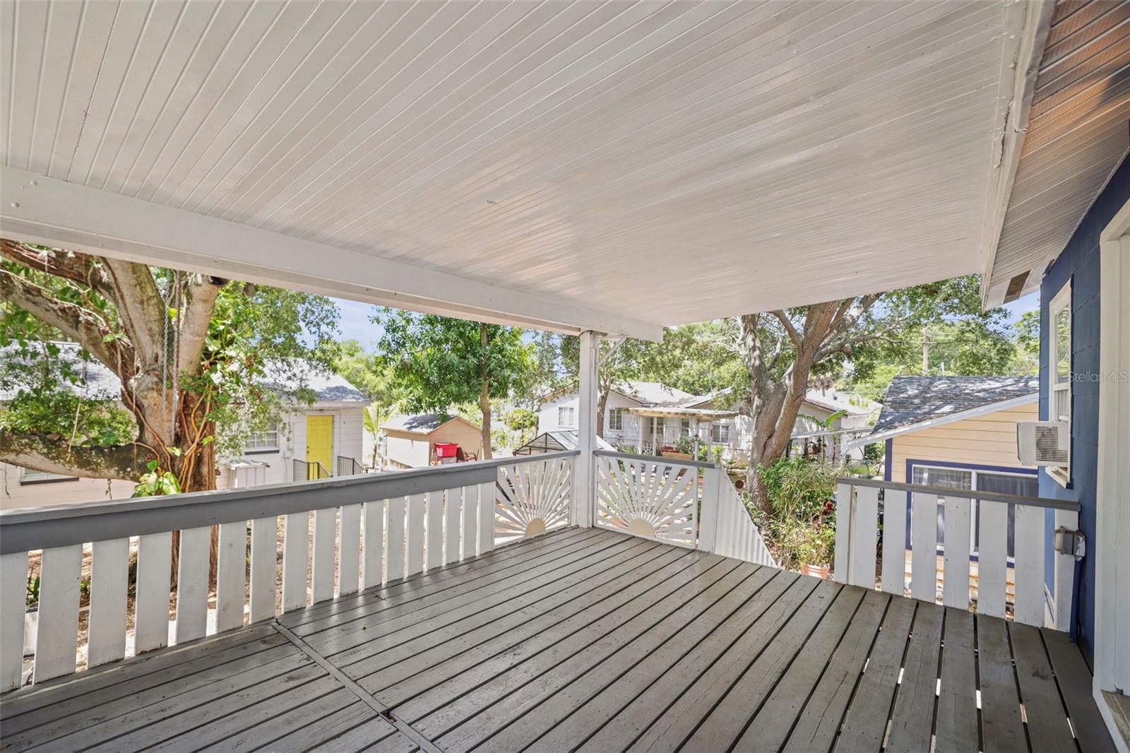 1511 35TH AVE N, ST PETERSBURG, FL, 33704