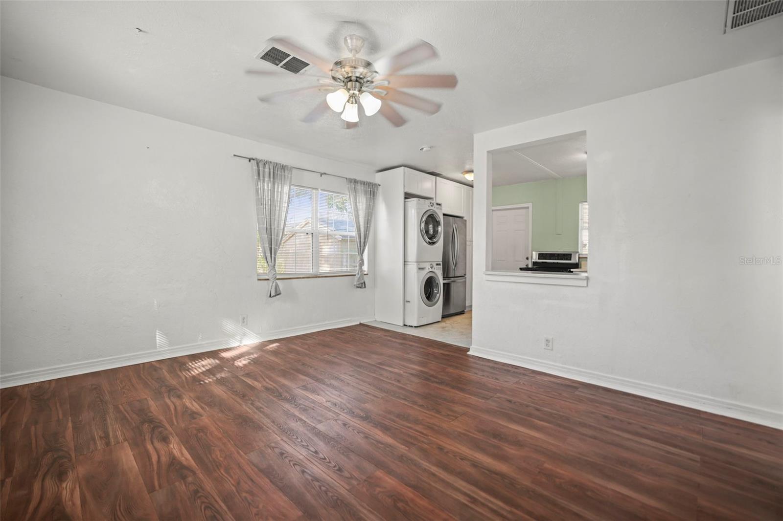 1511 35TH AVE N, ST PETERSBURG, FL, 33704