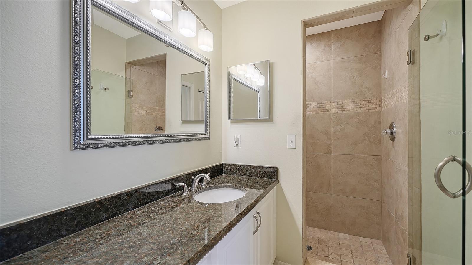 4655 TOWER HILL LN #2414, SARASOTA, FL, 34238